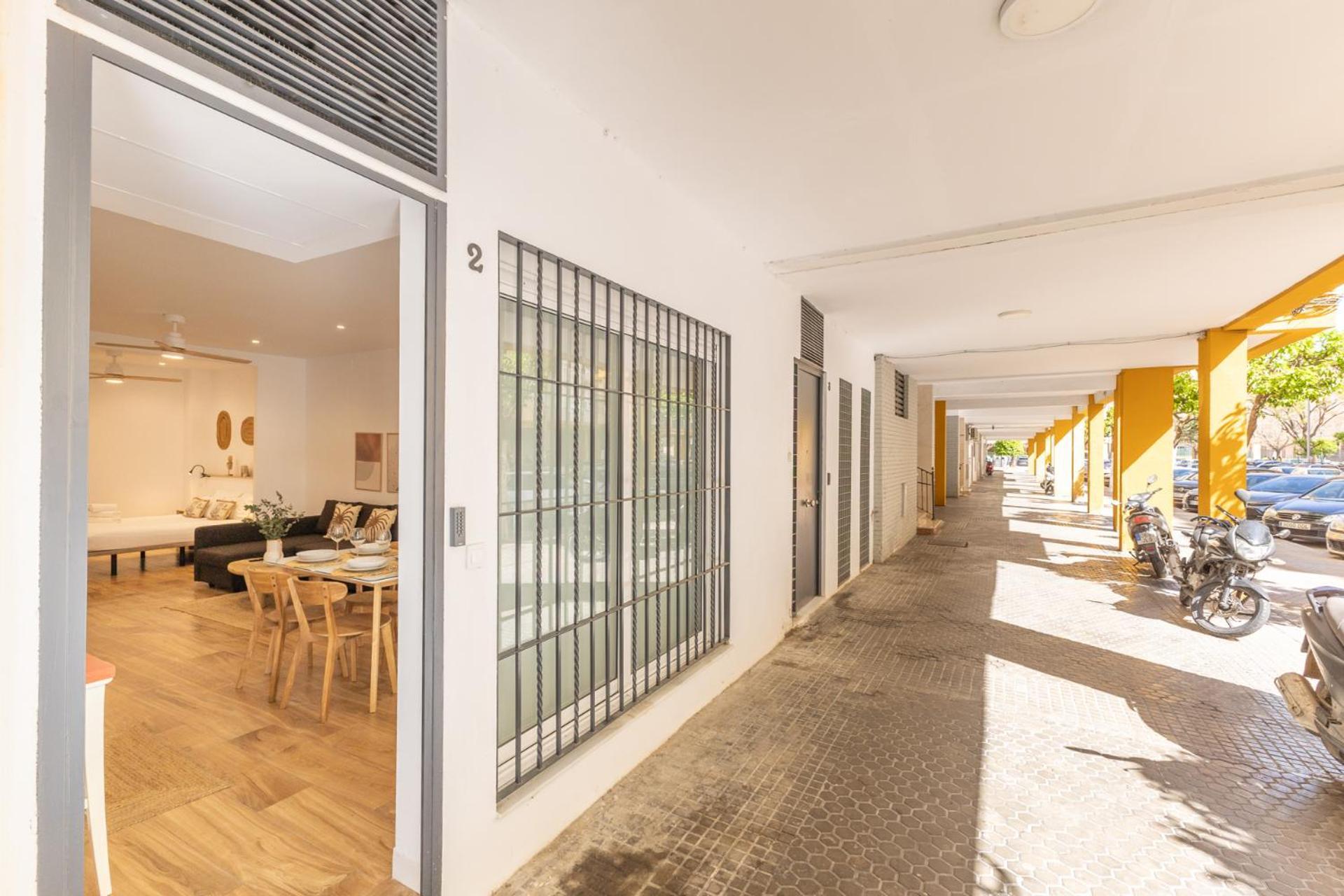 Isg Apartments Triana Estudio 2 Seville Exterior photo